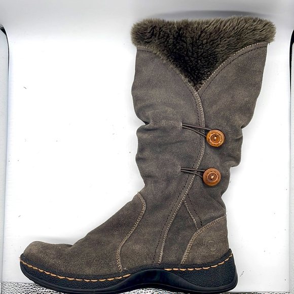 BearPaw Shoes - BearPaw leather tall Boots Brown Suede women’s Sz 8 side Zip up Style: Esha